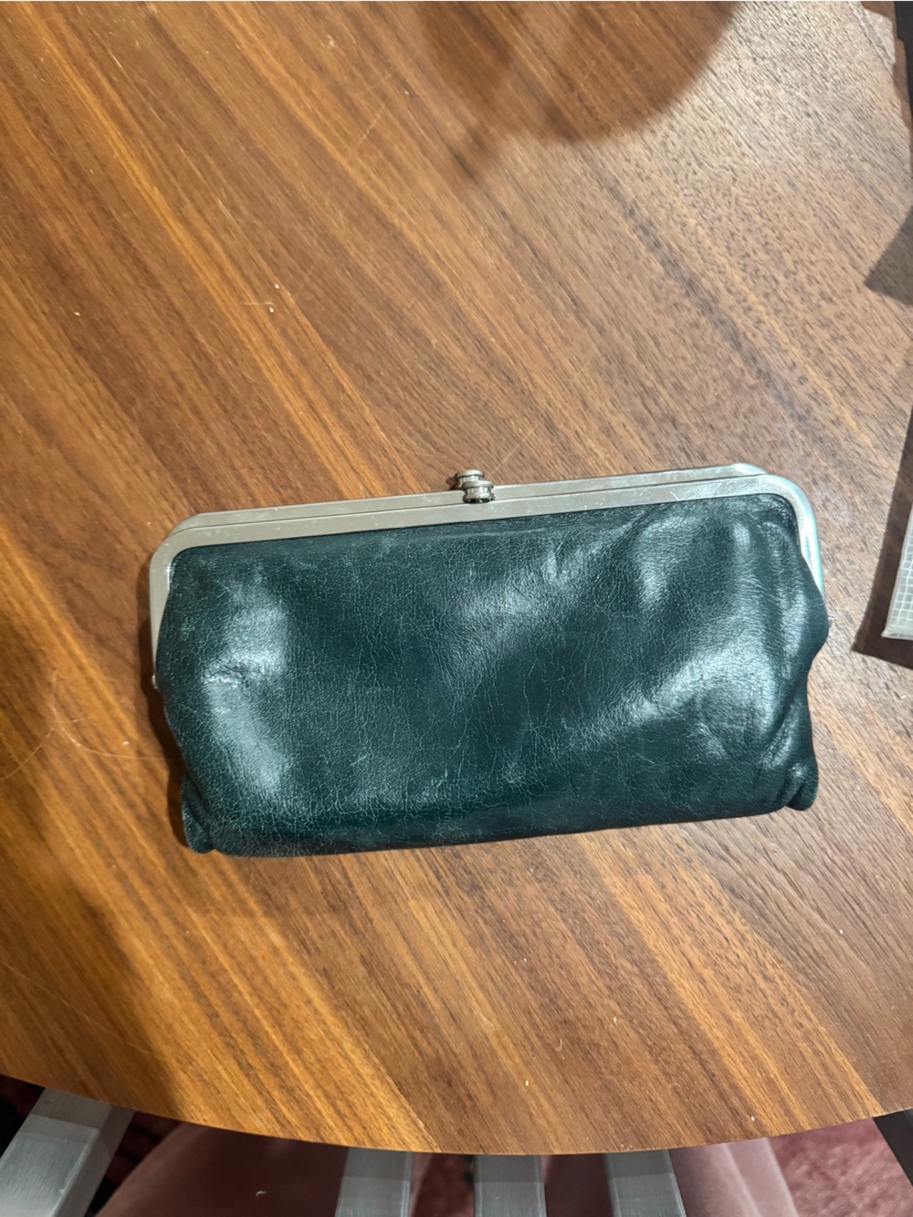 Hobo Dark Green Leather Kiss-Lock Clutch Wallet - Picture 2 of 4